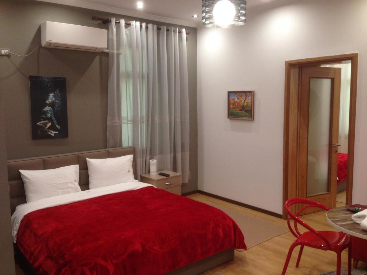 Hotel Bujtina Bicolli Korce Exteriér fotografie