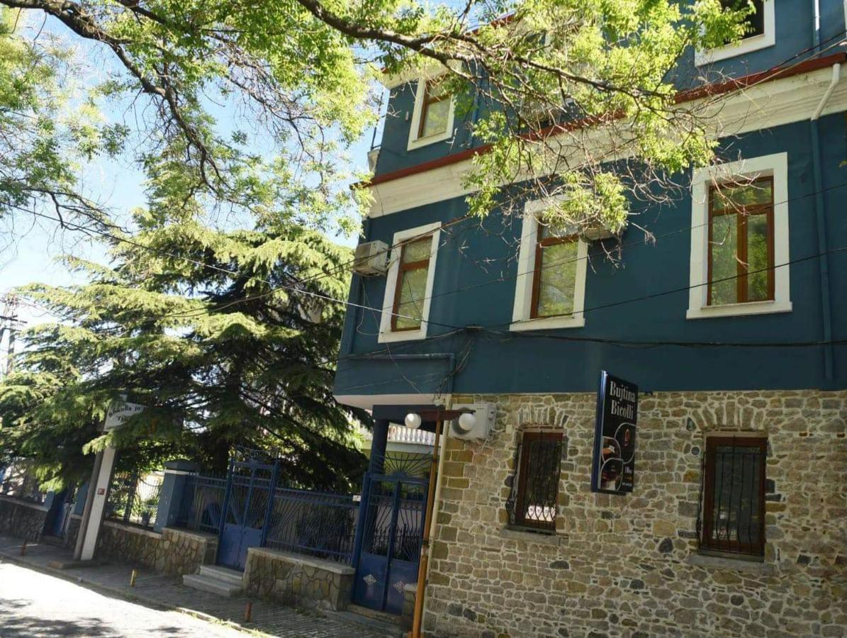 Hotel Bujtina Bicolli Korce Exteriér fotografie